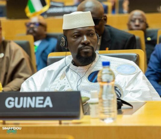 « Il n’y a pas de souveraineté politique durable sans souveraineté économique » : Mamadi Doumbouya porte la voix de la Guinée à l’Union africaine