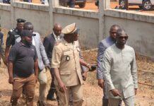 Kindia : le Garde des Sceaux en immersion pour évaluer l’appareil judiciaire et pénitentiaire