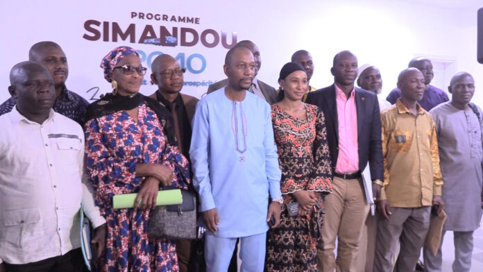 00450.MTS.00_00_00_18.Still001