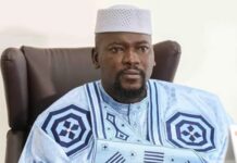 Tech et souveraineté numérique : Mamadi Doumbouya instaure une nouvelle taxe sur les géants du web en Guinée (Décret)