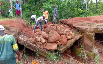 Télimélé : coupés du monde à chaque hivernage, plus de 18 villages réclament la construction urgente d’un pont à Kaffaty