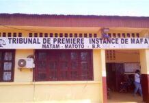 Atterrissage controversé à Conakry : trois étrangers devant le TPI de Mafanco, le parquet réclame un an de prison ferme