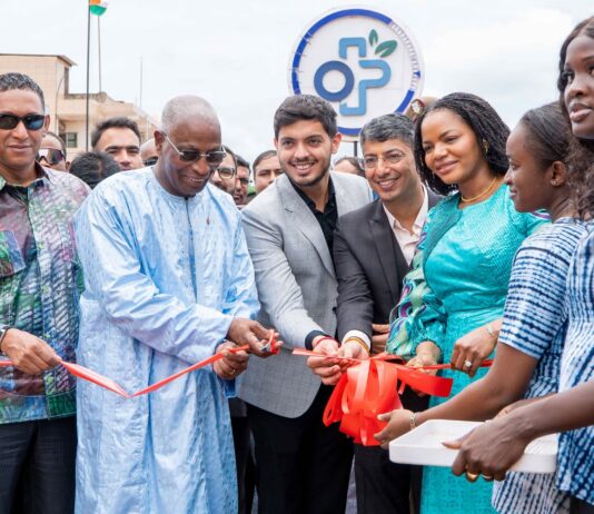 Industrie pharmaceutique : le Premier ministre inaugure ODHAV Pharma, une usine capable de produire 720 millions de comprimés par an