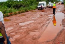 A peine reconstruit : le tronçon Dubréka–Boffa–Boké se trouve dans un état pitoyable