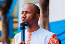 Bella Bah interpellé à l’école : TLP-Guinée dénonce une « atteinte grave à l’État de droit »