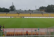 Stade du 28 Septembre : sous la pluie, la pelouse répond présente
