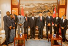 Le Groupement GUICOPRES–SDHS reçu en audience par l’Ambassadeur de Chine en Guinée